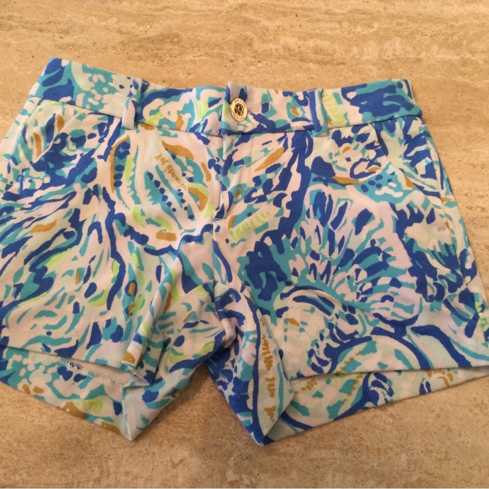 Lilly Pulitzer Callahan shorts.